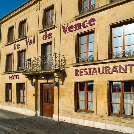 Logis Hotel Le Val De Vence Launois-sur-Vence エクステリア 写真